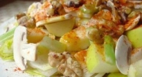 Ensalada de endivias, manzana y nueces