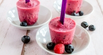 Postre saludable: Paletas congeladas de  moras